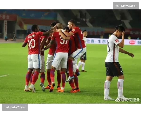 昂热1-1特鲁瓦，保级对手各取一分